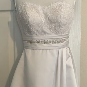 Short Wedding/Party Dress.